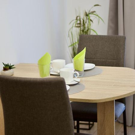 Sport Centrum Apartman Папа Экстерьер фото